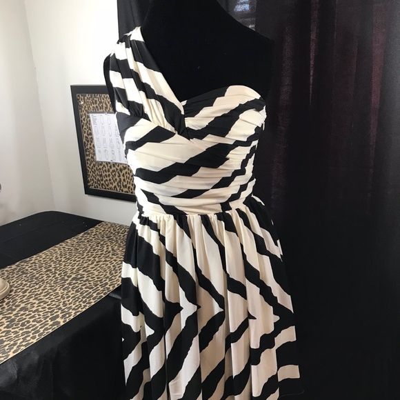 Express Black and White Striped Dress - Picture 1 of 4
